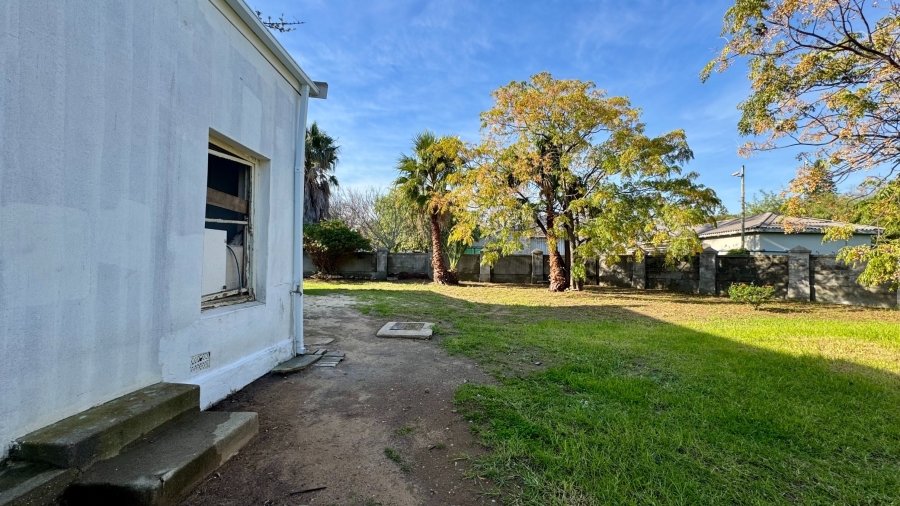 Commercial Property for Sale in Haumannshof Western Cape